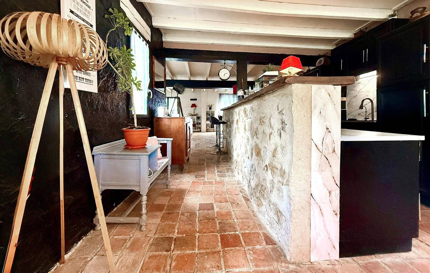 Charmant appartement in Champigné met zwembad en parkeerplaats in Les Hauts-d'Anjou, Segré en omgeving