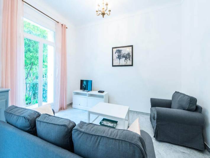 Gîte pour 6 personnes, avec jardin à Nice - 2