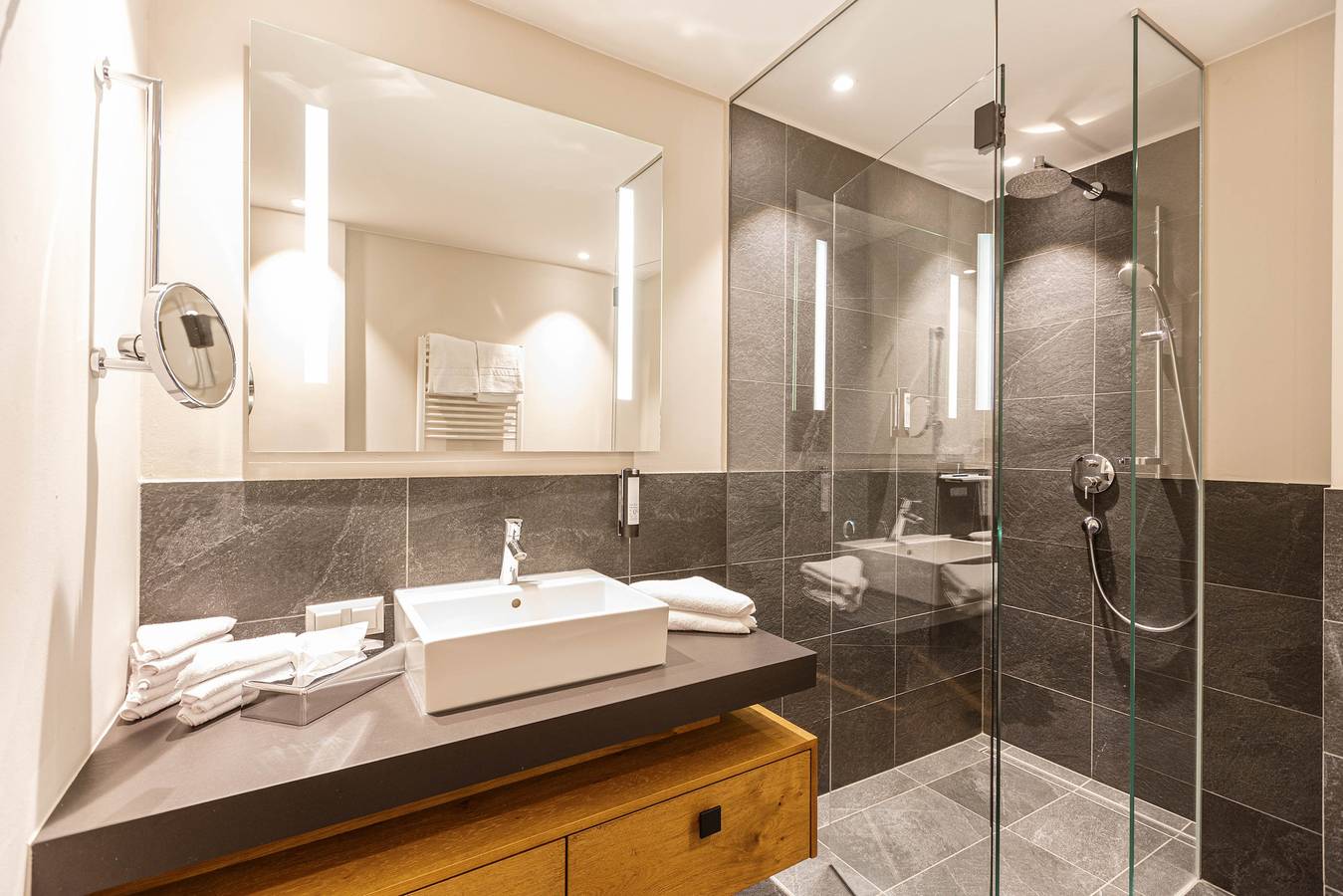 Geheel appartement, Vakantieappartement voor 6 personen met tuin in Ehrwald, Ammergauer Alpen (Oostenrijk)