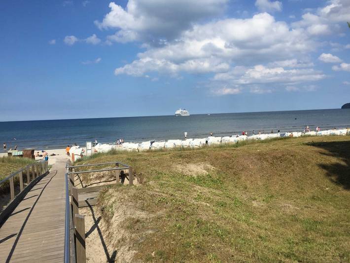 Appartamento intero, Appartamento per vacanze "Villa Seeblick Binz 01" con vista mare, balcone e Wi-Fi in Ostseebad Binz, Binz