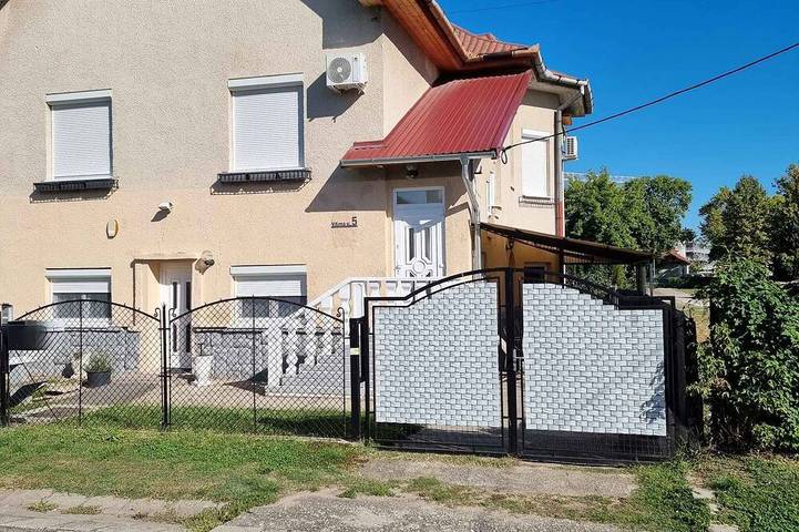 Villa für 14 Personen, mit Garten, mit Haustier am Balaton