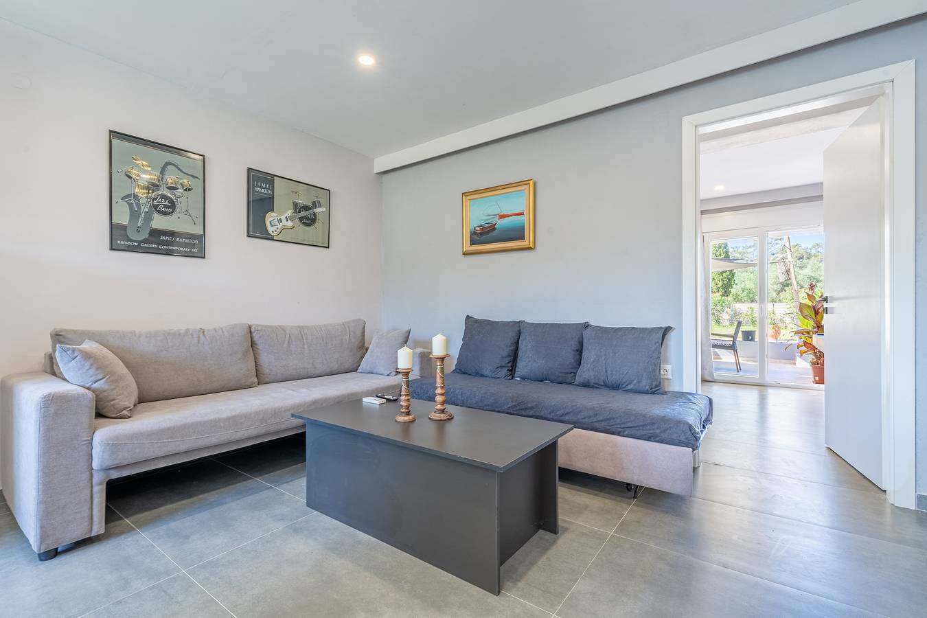Ganze Wohnung, Ferienwohnung 'Starry Sky Luxury 2' mit Gemeinschaftsterrasse, Wi-Fi und Klimaanlage in Korfu