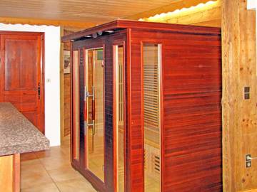 Chalet for 8 Guests in Morillon, Western Alps, Picture 2