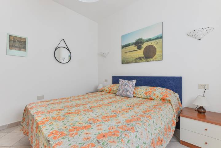 Apartamento entero, Apartamento 'Stecchi Mare' con terraza privada y aire acondicionado in Spiaggia di Stecchi, Capoliveri