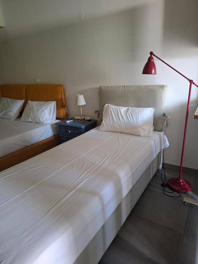 Location de vacances pour 3 personnes, avec Terrasse et Jardin dans Pýlos - 2