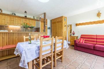 Lodge for 4 People in Bourg-Saint-Maurice, Savoie, Photo 4