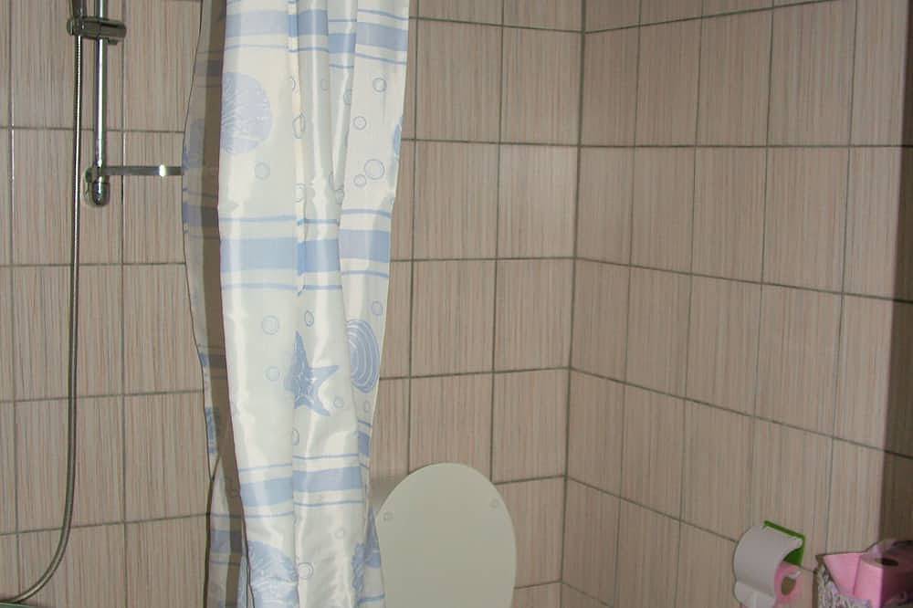 Oude pruimoven, gelijkvloers, onafhankelijk, 1 slaapkamer, omheinde tuin in Clairac, Marmande en omgeving