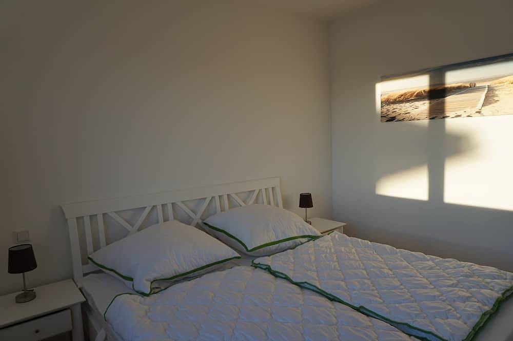 Luxeriöses Ferienhaus für 8 Personen: 4 Schlafz, 3.Badz., Whirlpool, Strandkorb in Vaschvitz, Trent