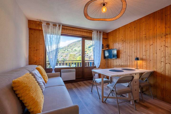 Gîte pour 4 personnes, avec balcon/terrasse dans Patinoire Le Grand Bornand - 2