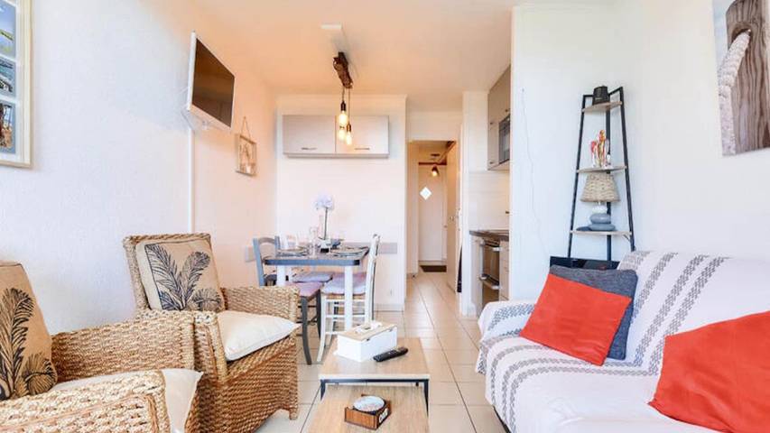 Gîte pour 5 personnes, avec balcon et piscine dans Port Bourgenay - 4