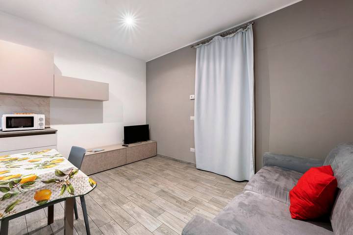 Apartamento inteiro, Apartamento 'La Casa Di Beppe - Val D'Intelvi' com Wi-Fi in Lanzo d'Intelvi, Alta Valle Intelvi
