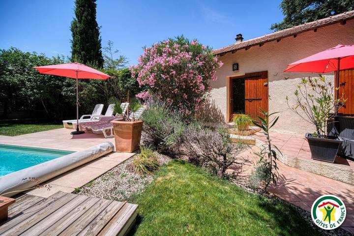 Gîte für 8 Personen, mit Garten und Pool sowie Terrasse - 1