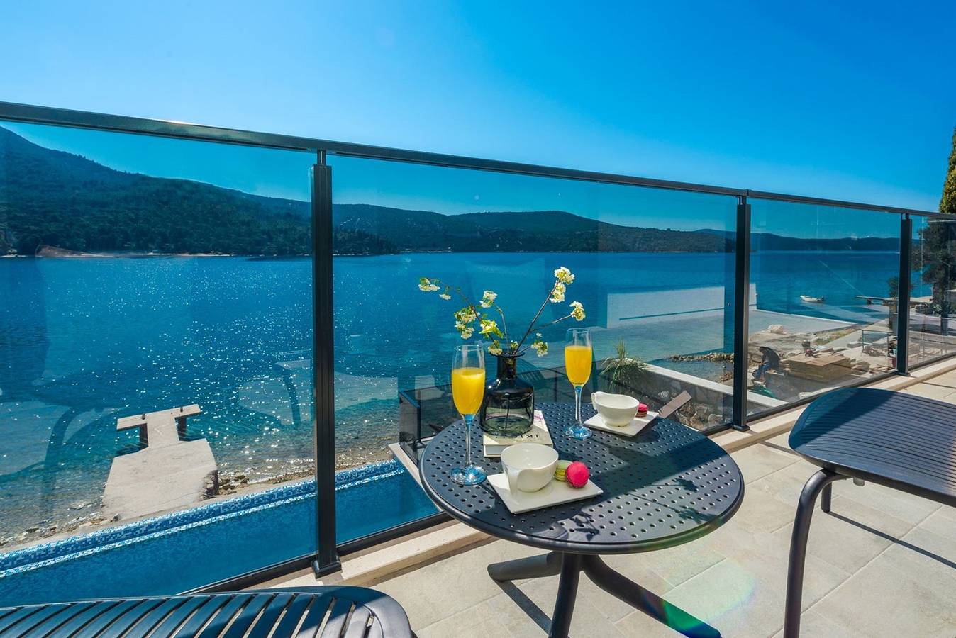Luxury Beachfront Villa Alegria Dubrovnik w/ Pool in Slano, Dubrovnik-Neretva