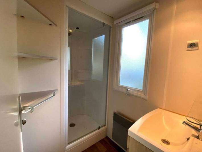 Camping für 4 Personen, mit Terrasse, mit Haustier in Burgund - 4