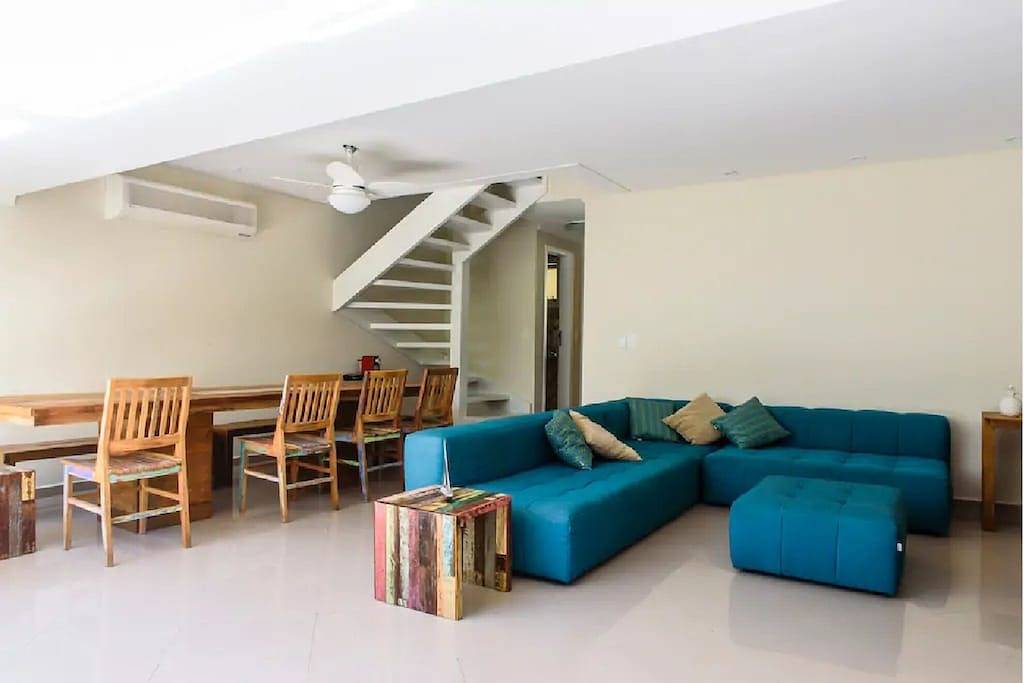 Schönes Haus in Wohnanlage an der Strandpromenade in São Sebastião, Região Metropolitana do Vale do Paraíba e Litoral Norte