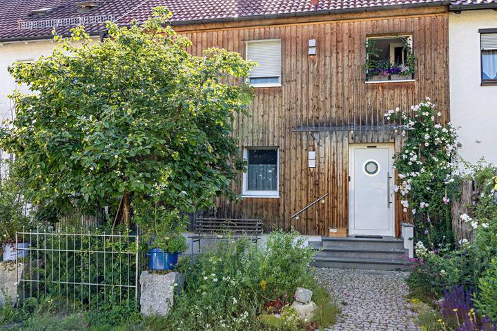 Geheel appartement, Vakantiewoning 'Baumblick' – duurzame ontspanning in Bad Waldsee in Bad Waldsee, Region Bodensee-Oberschwaben