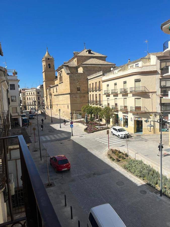 Apartamento entero, Apartment with Balcony in Úbeda, Provincia de Jaén