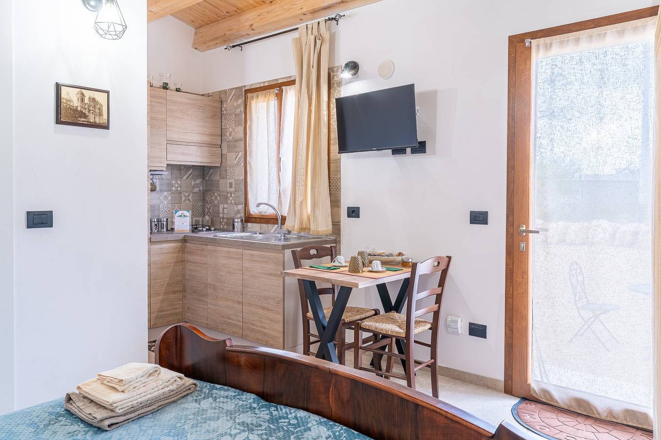 Apartamento entero, Apartamento 'Borghetto Meti - Estudio' con vistas al mar, Wi-Fi y aire acondicionado in Noto (Sicilia), Avola