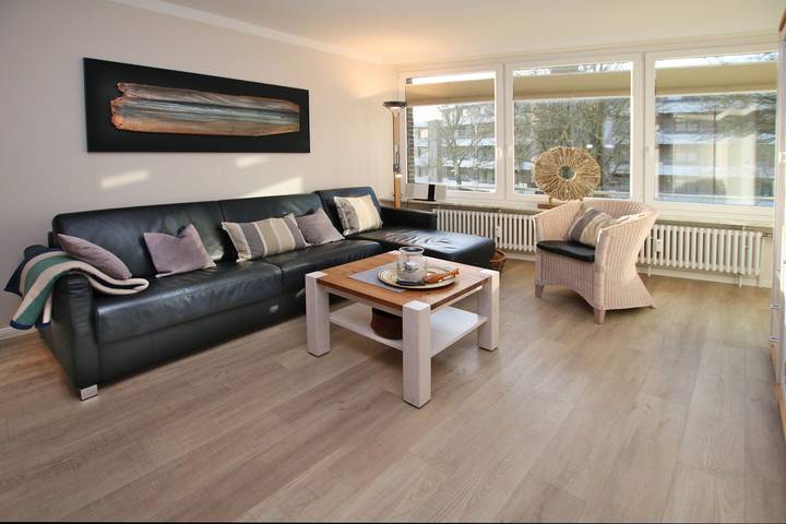 Ganze Wohnung, Ferienwohnung in Wyk/ Südstrand mit ca. 56m² und 3- Zimmern in der ersten Etage in Nordfriesische Inseln (Schleswig-Holstein) (Schleswig-Holstein), Wyk auf Föhr