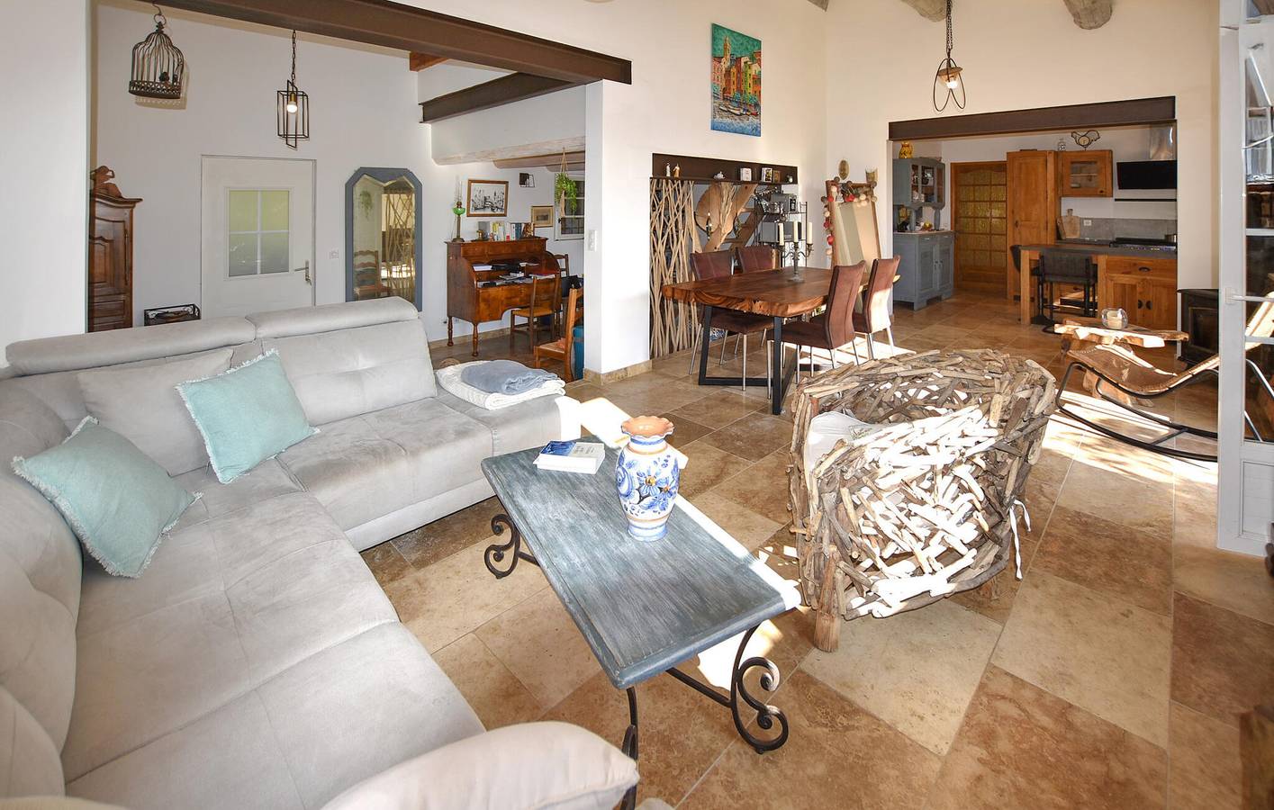 Appartement confortable avec piscine et parking, près de Cabrières-d'Aigues in Cabrières-d'Aigues, Parc naturel régional du Luberon