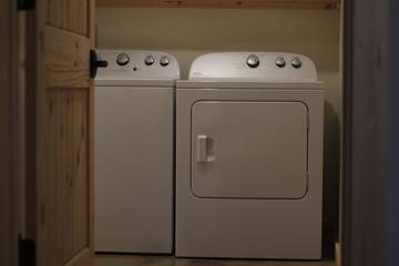 Log Cabin for 4 Guests in Fontana Lake, Swain County, Picture 4