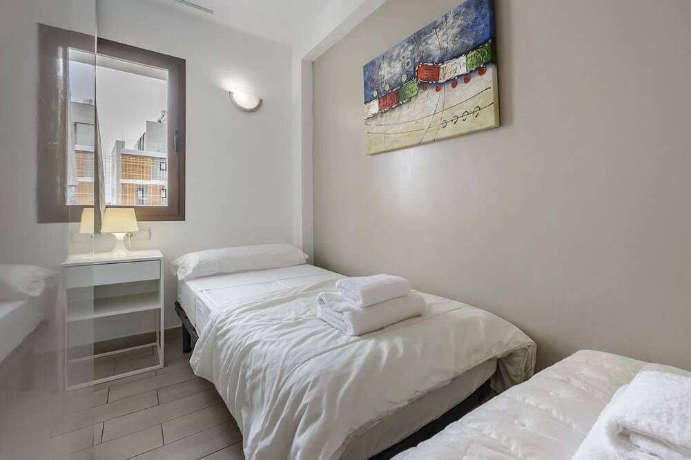 Entire apartment, Esmeralda apartment in Ibiza!!! 101 in Ses Figueretes, Ibiza (Municipality)