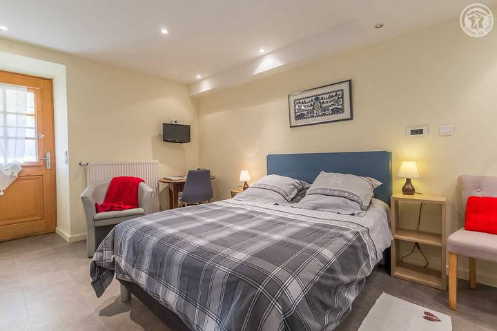 Gîte pour 2 personnes, avec Jardin à Mercury