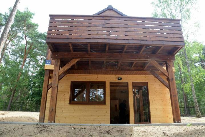 Station pour 7 personnes, avec Balcon ainsi que Terrasse et Vue à Piła