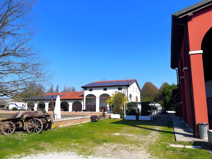 Agriturismo per 2 persone, con giardino, con animali domestici in Provincia di Venezia