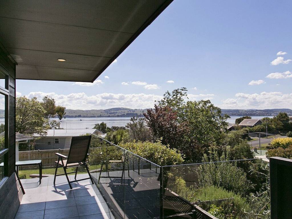 Taupo Escape - Rainbow Point Ferienhaus in Taupo, Taupo District