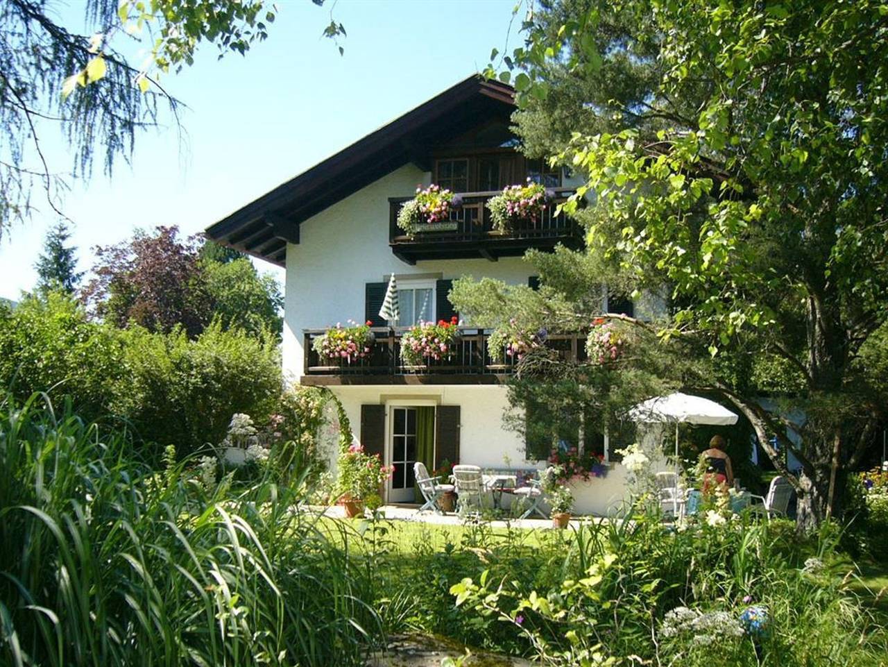 Ganze Ferienwohnung, Haus Funk - Ferienwohnung Birnenlaube (2 Schlafz.) in Unterammergau, Bayerische Alpen