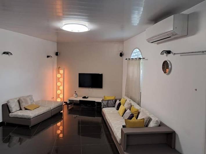 Villa pour 8 personnes, avec piscine ainsi que jardin et vue dans Guyane française - 3