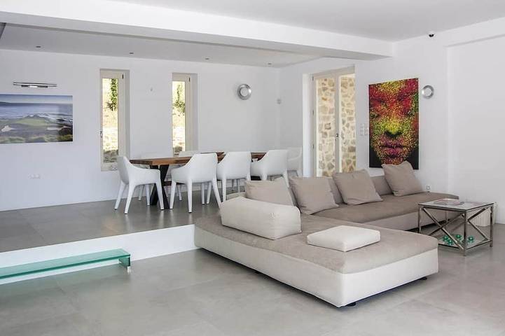 Location de vacances pour 8 personnes, avec sauna ainsi que jardin et balcon dans Gialova - 3