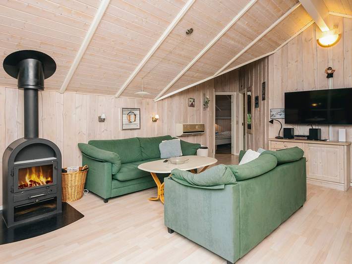 Ferienhaus für 7 Personen, mit Whirlpool und Sauna sowie Garten und Terrasse in Egsmark Strand - 4