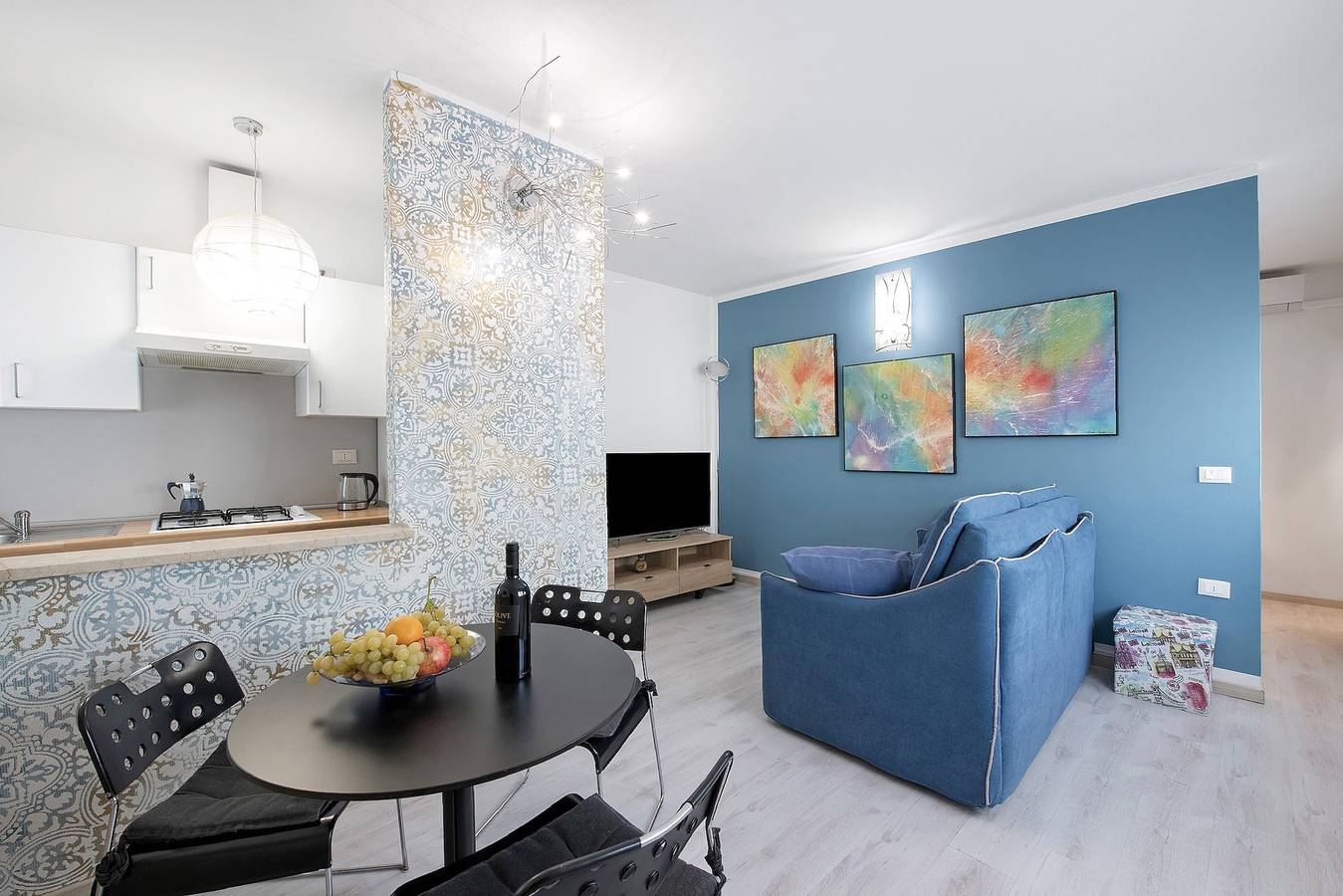 Ganze Wohnung, Ferienhaus 'Miki' mit privater Terrasse, Wlan und Klimaanlage in Sarnico, Iseosee