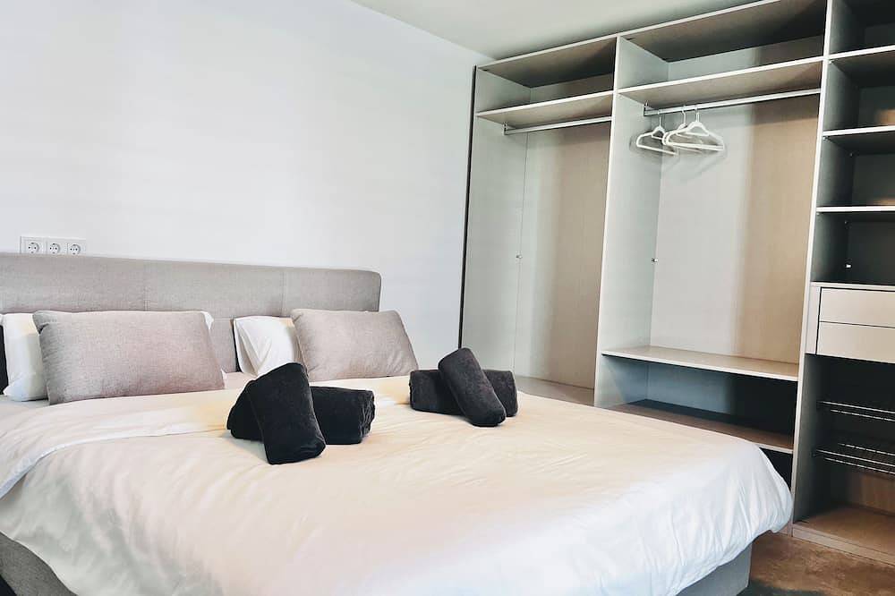 Ganze Wohnung, Stilvolle 1-Zi-Wohnung + Terrasse in Herzogenaurach, Franken