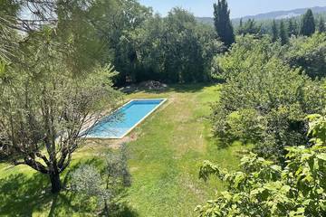 Gîte pour 2 personnes, avec jardin et balcon à Orgone