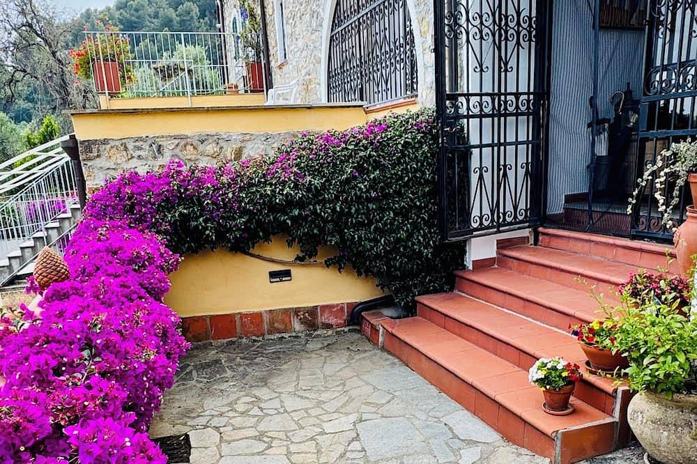 Casa Belvedere, Urlaub in ehemaliger Olivenmühle in Diano San Pietro, Riviera di Ponente