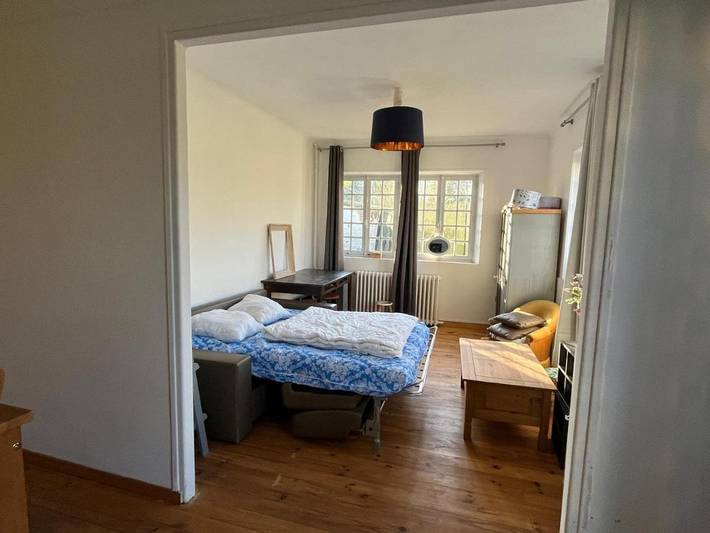 Location de vacances pour 13 personnes, avec terrasse dans Écouché