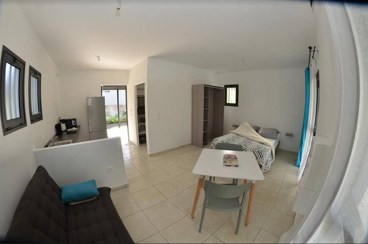 Location de vacances pour 2 personnes, avec terrasse à Petite-Île - 3