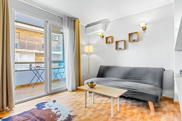 Apartahotel para 3 personas, con Balcón en Torrevieja