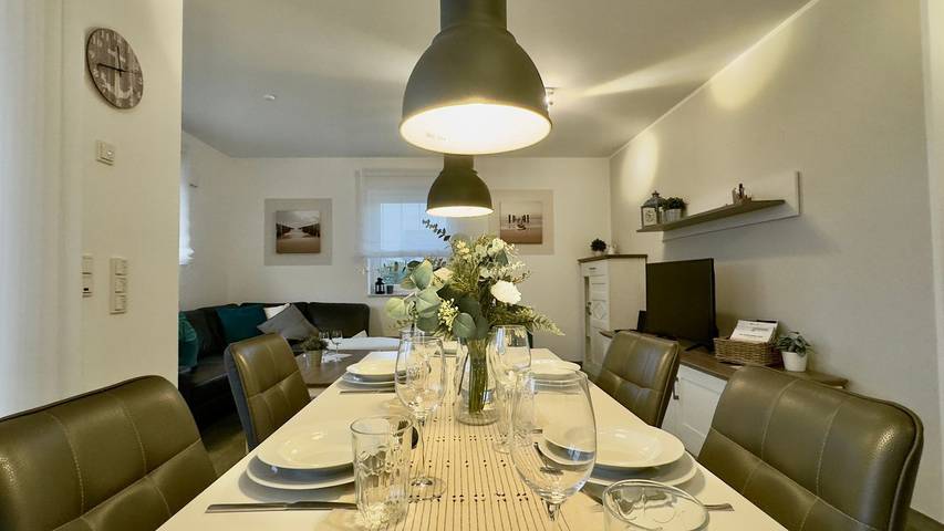 Ferienhaus für 6 Personen, mit Terrasse und Garten in Carolinensiel - 3