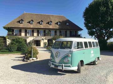 Hôtel pour 4 personnes, avec jardin ainsi que vue et piscine, animaux acceptés à Chorey-les-Beaune