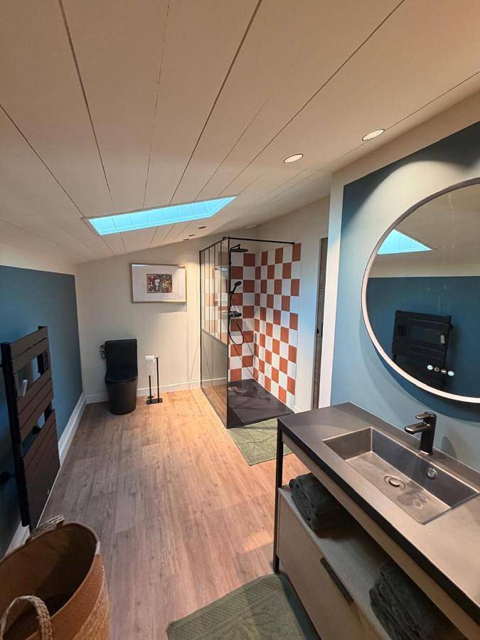 Location de vacances pour 4 personnes, avec piscine ainsi que jardin et terrasse, animaux acceptés à Pompignac - 3