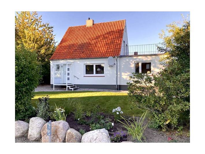 Ferienhaus für 4 Personen, mit Terrasse und Garten in Waabs