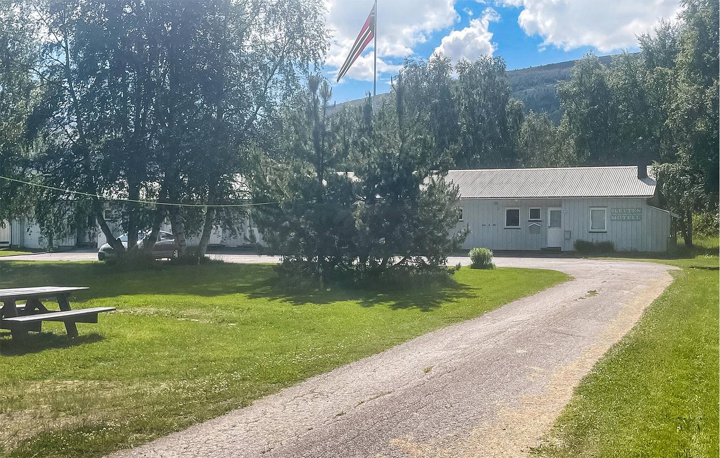 Ganze Ferienwohnung, Ferienwohnung für 2 Personen mit Garten in Dovre