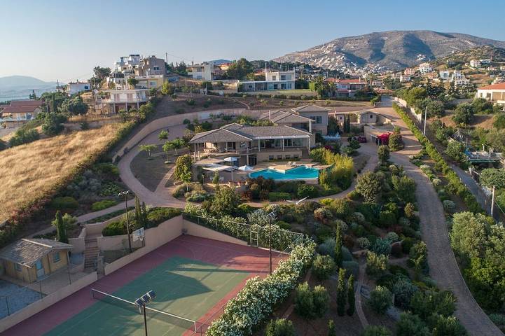 Ferienhaus für 12 Personen, mit Balkon und Garten