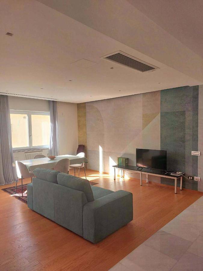 B&b per 6 persone, con balcone a Bari