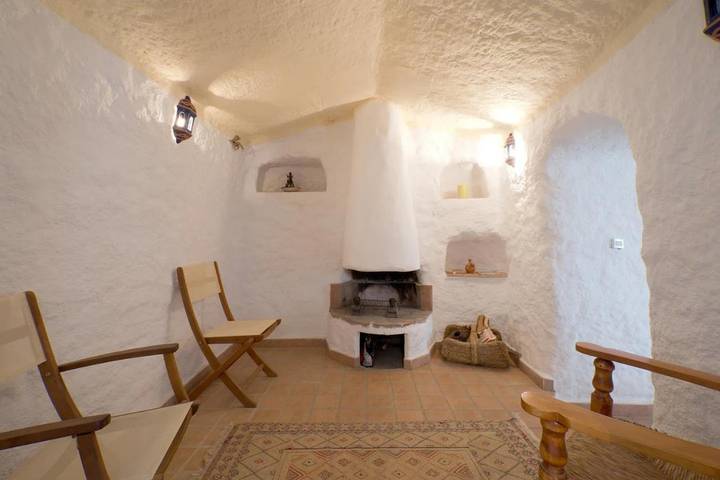 Location de vacances pour 4 personnes, avec jardin ainsi que vue et terrasse à Guadix - 4