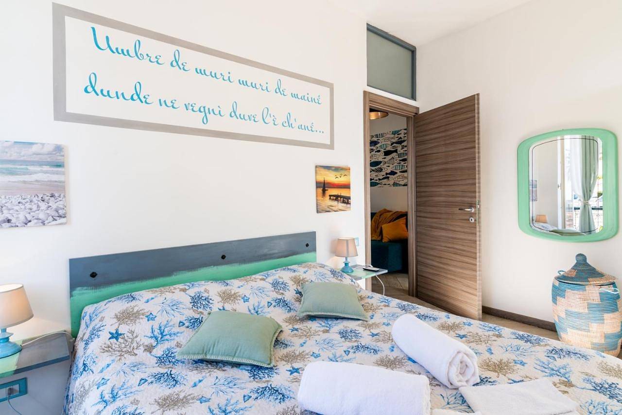 New Fishermans House Seaside, Air conditioning & Wi-Fi in Bordighera, Riviera di Ponente